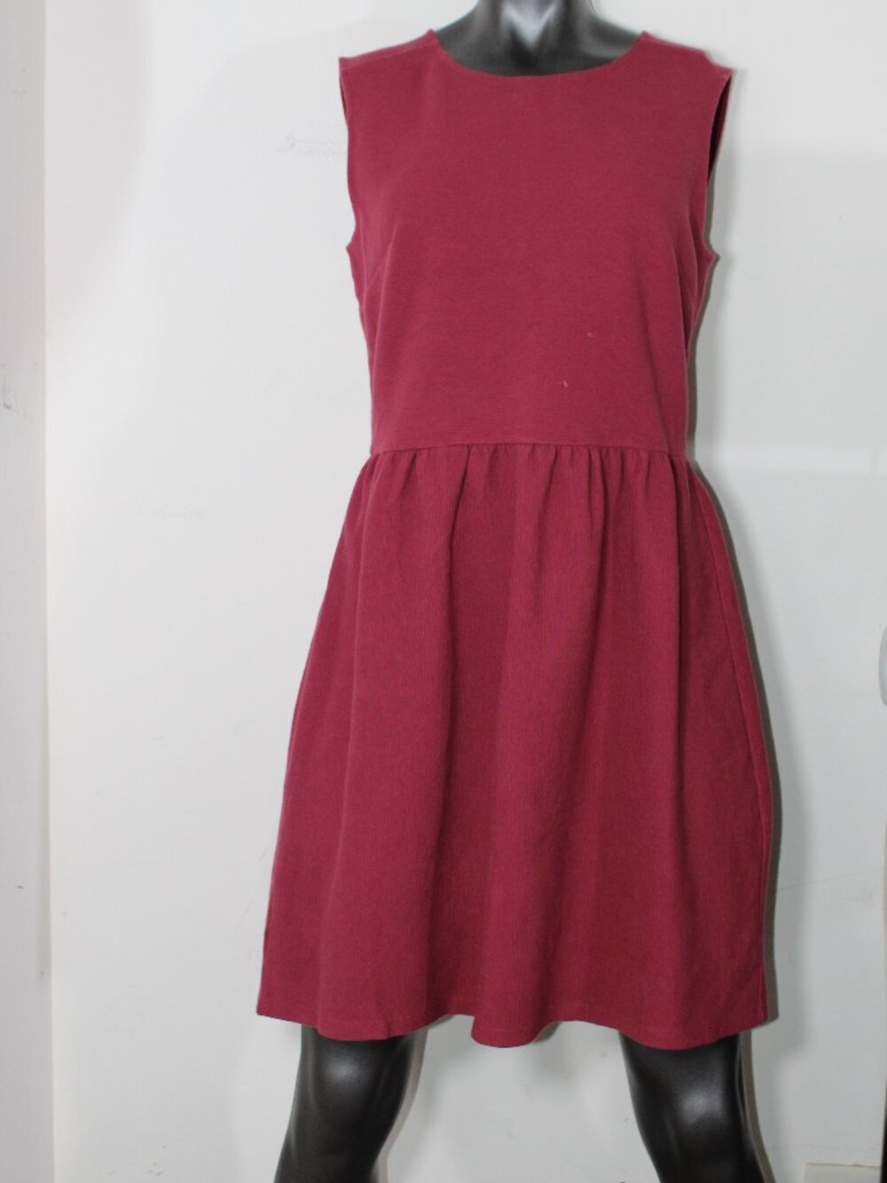 LOFT Burgundy Textured Knit Sleeveless Fit & Flare Dress - Size 8